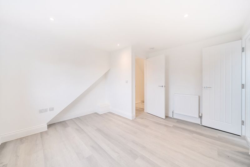 Bedroom 11- click for photo gallery